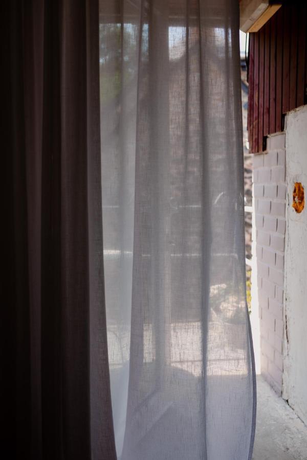 Logis Le P'Tit Rouillon Au Rythme De La Meuse Apartment Annevoie-Rouillon ภายนอก รูปภาพ